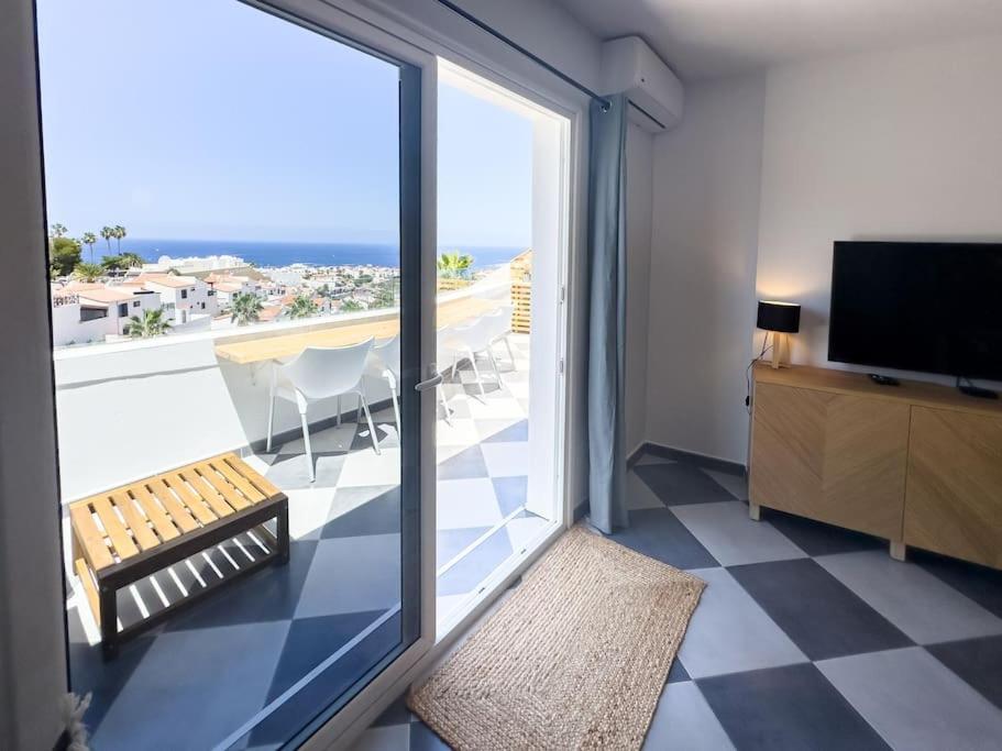 Serenity Ocean View 1br With Pool In Valley *