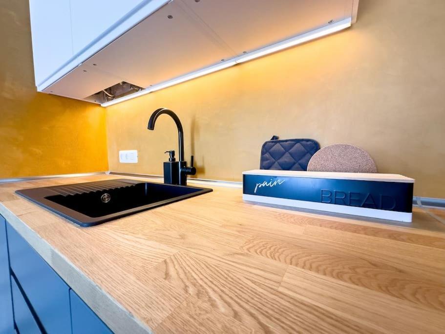 Apartment Serenity Ocean View 1br With Pool In Valley