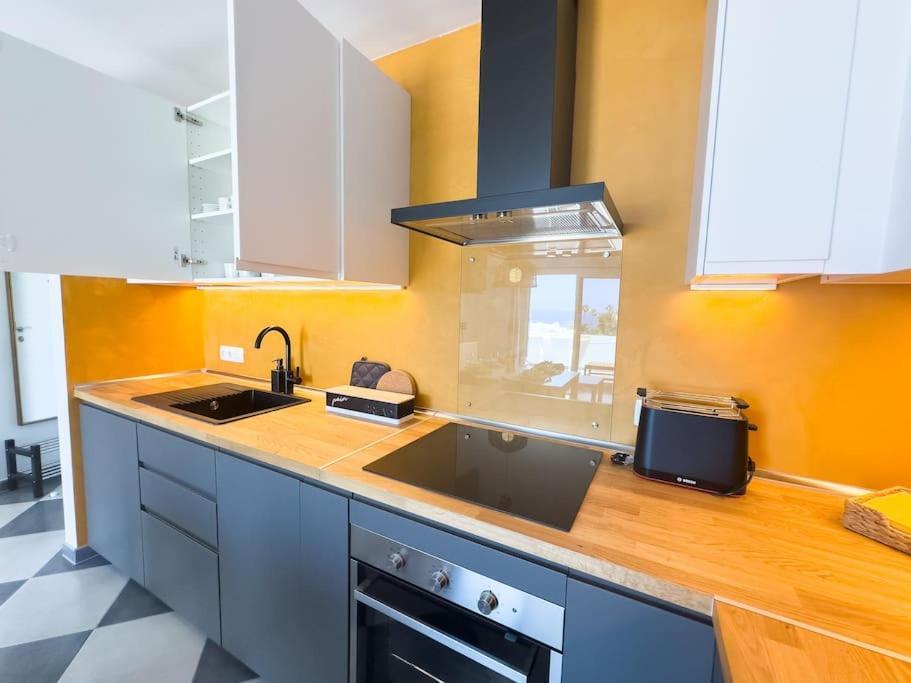 Apartment Serenity Ocean View 1br With Pool In Valley Costa Adeje (Tenerife)