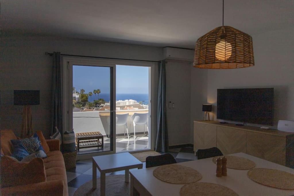 Serenity Ocean View 1br With Pool In Valley *