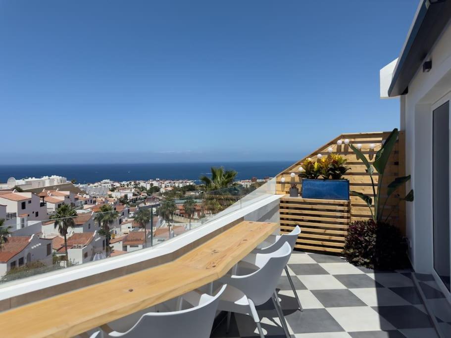 Serenity Ocean View 1br With Pool In Valley